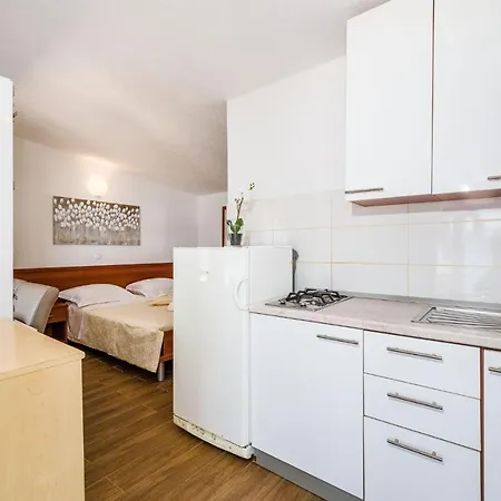 Seaside Secluded Lavdara, Dugi Otok - 435 Apartamento