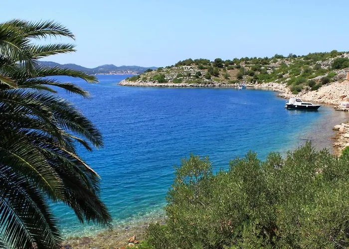Apartment Seaside Secluded Apartments Lavdara, Dugi Otok - 435 Sali